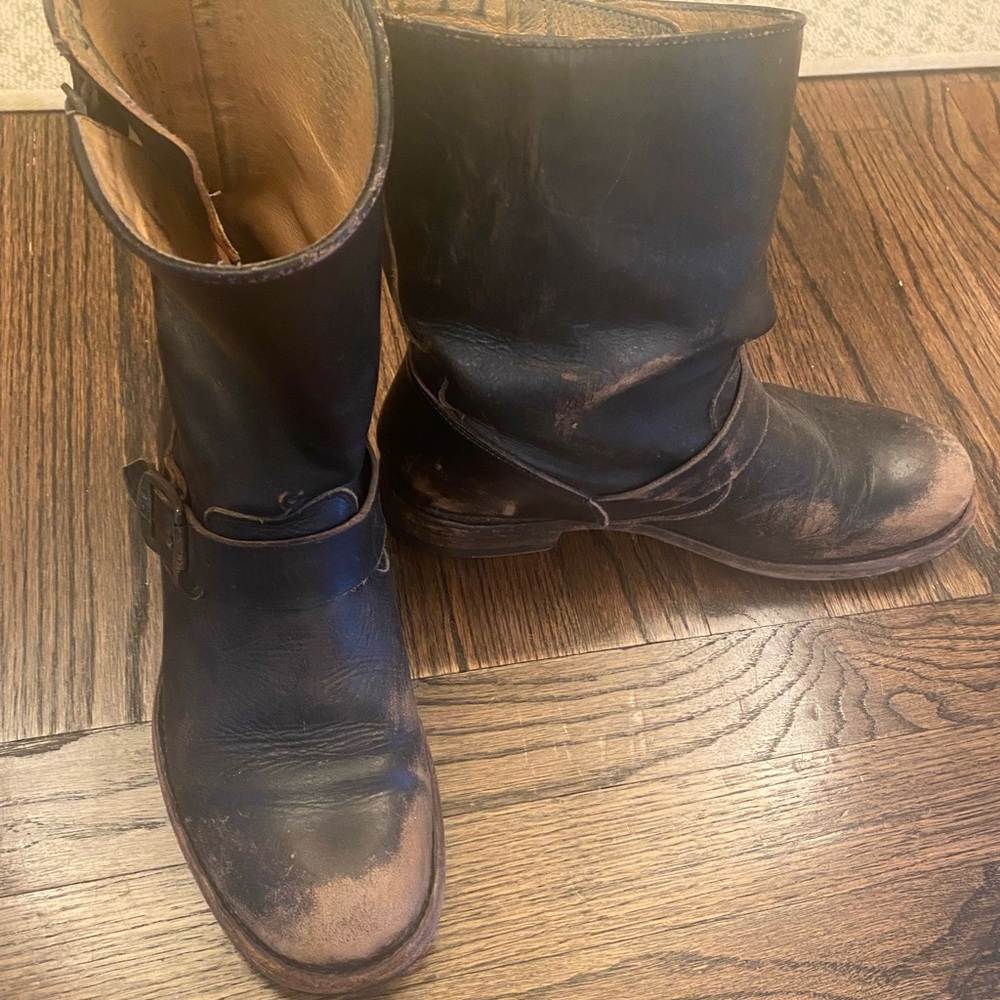 Frye leather boots Size 8.5